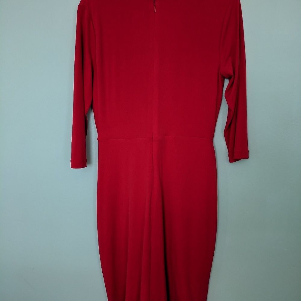 Dress - Picture 3 of 3